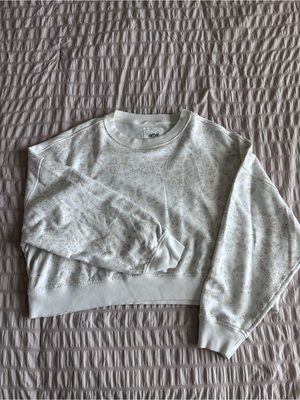 Aerie Cream Paisley Cropped Pullover Crewneck (XL)